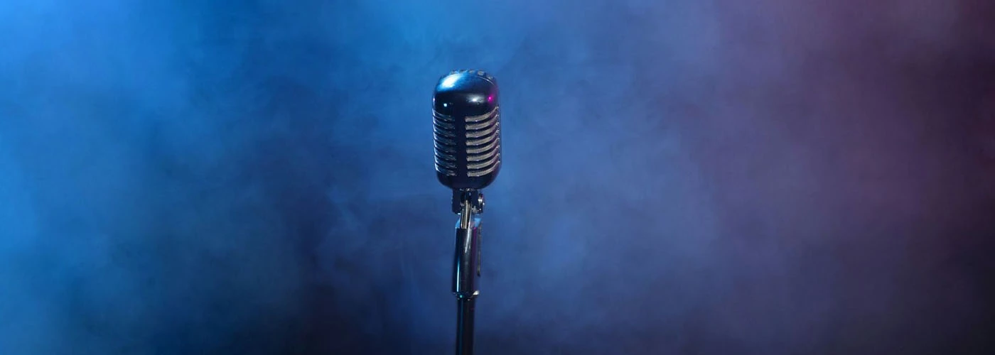 Постер Что подарить на 14 февраля в Томске